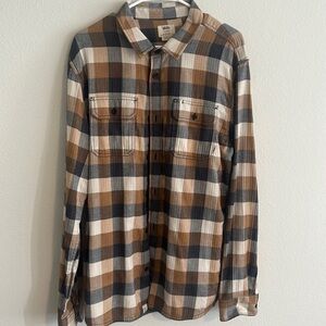 Vans long sleeve cotton button down with pockets